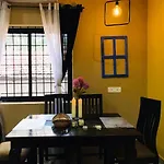 Beachfront 2Bhk Villa Candolim- Quirky Stays