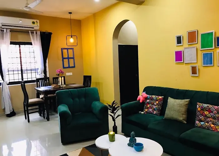 Beachfront 2Bhk Villa Candolim- Quirky Stays