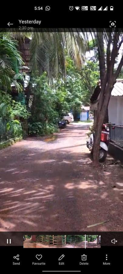Beachfront 2bhk Candolim- Quirky Stays